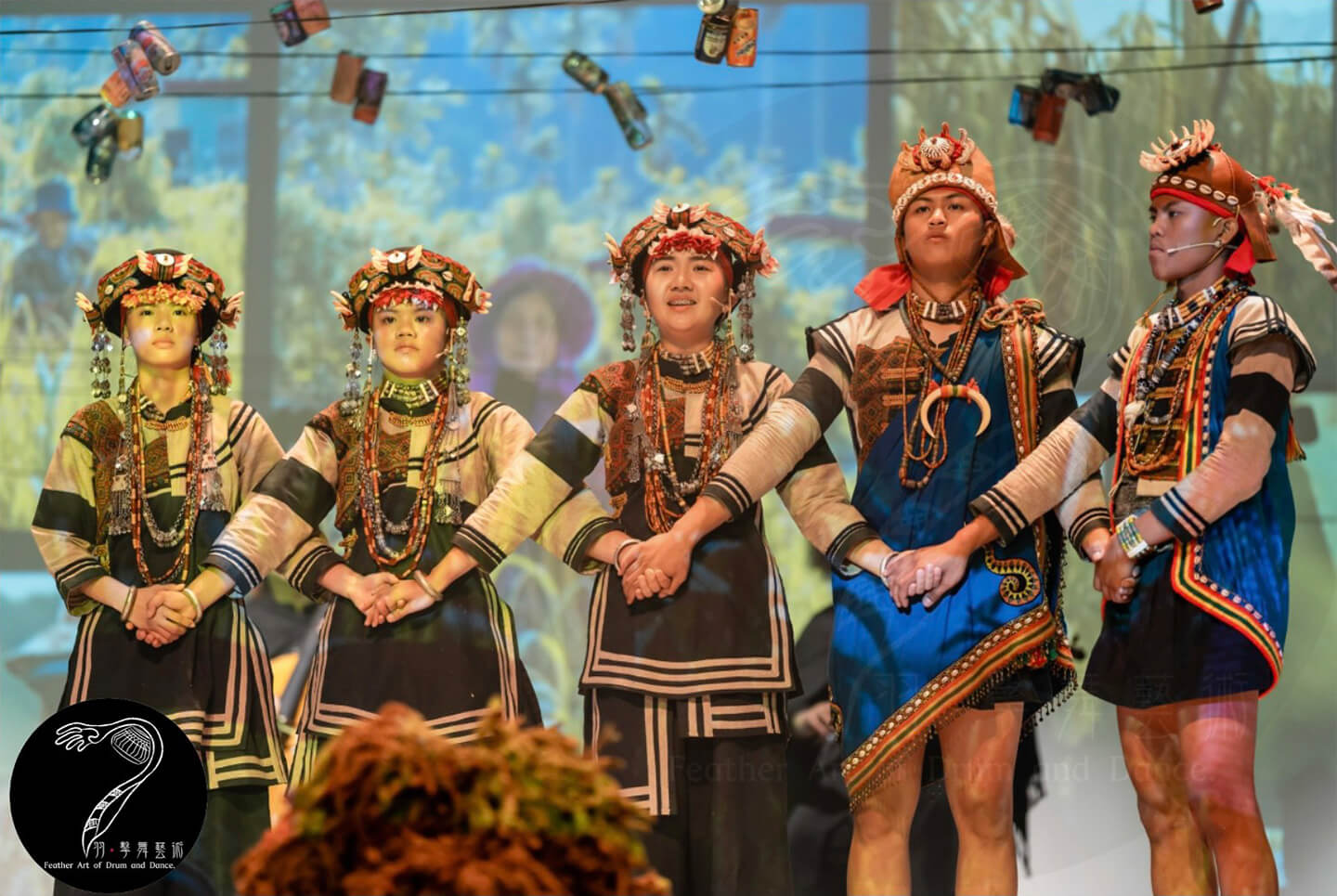 羽・擊舞芸術 (Feather Art of Drum and Dance)